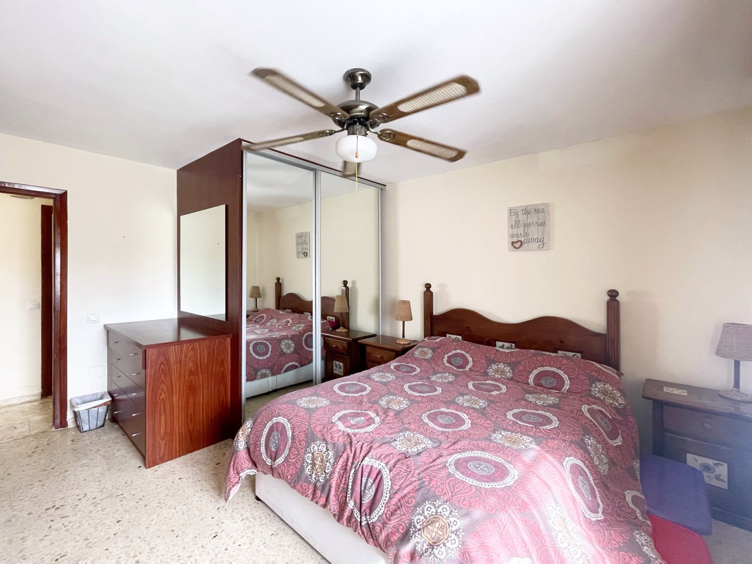 Bajo con terraza El Faro