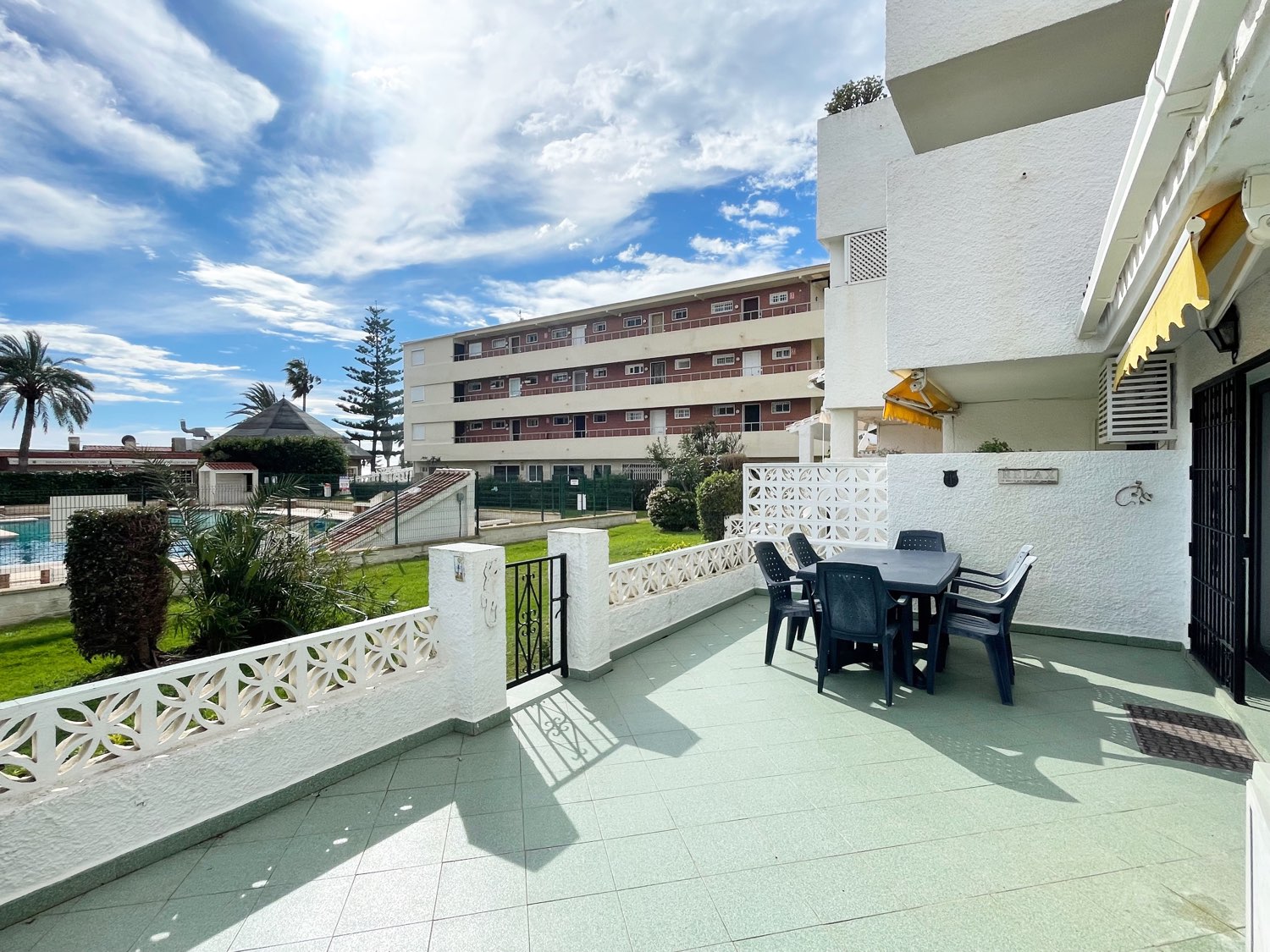 Bajo con terraza El Faro