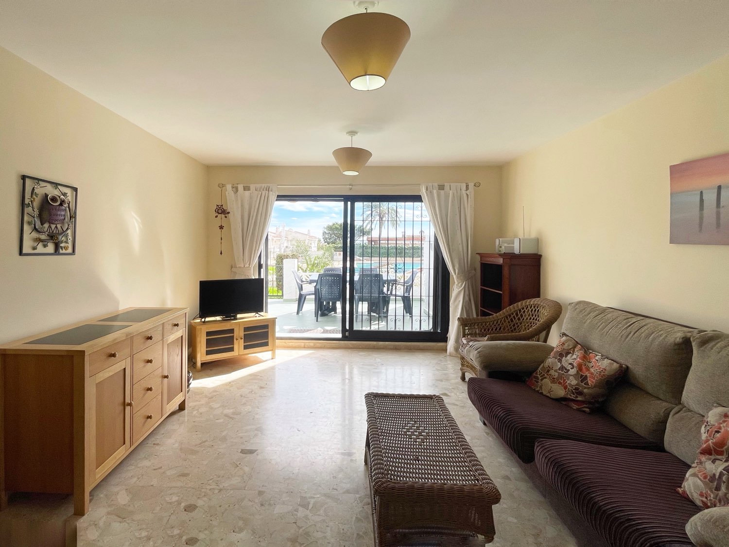 Bajo con terraza El Faro