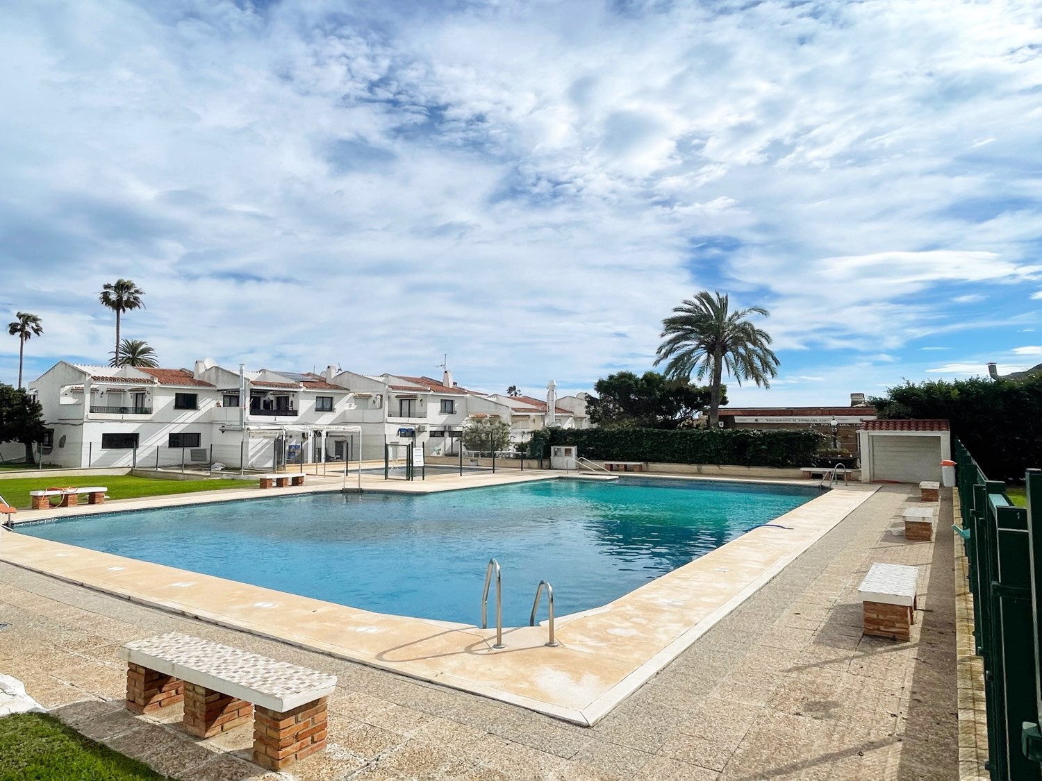 Bajo con terraza El Faro