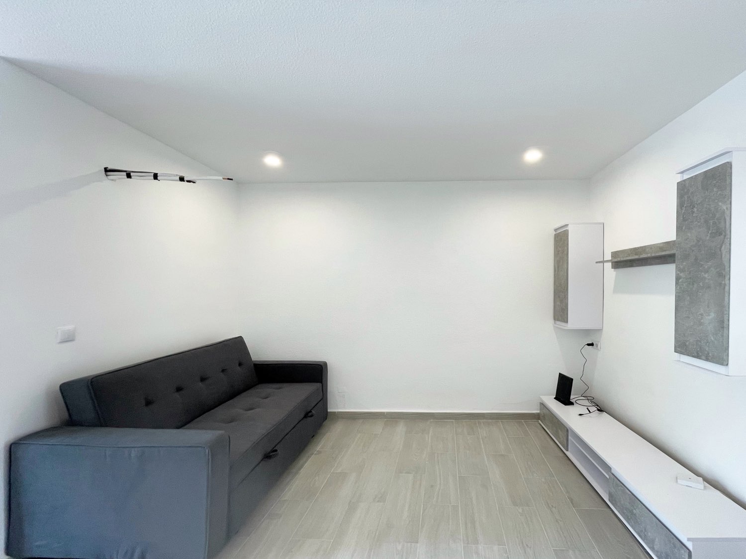 Piso Alquiler Los Pacos, recién reformado, 1 dormitorio, cocina abierta, orientación oeste