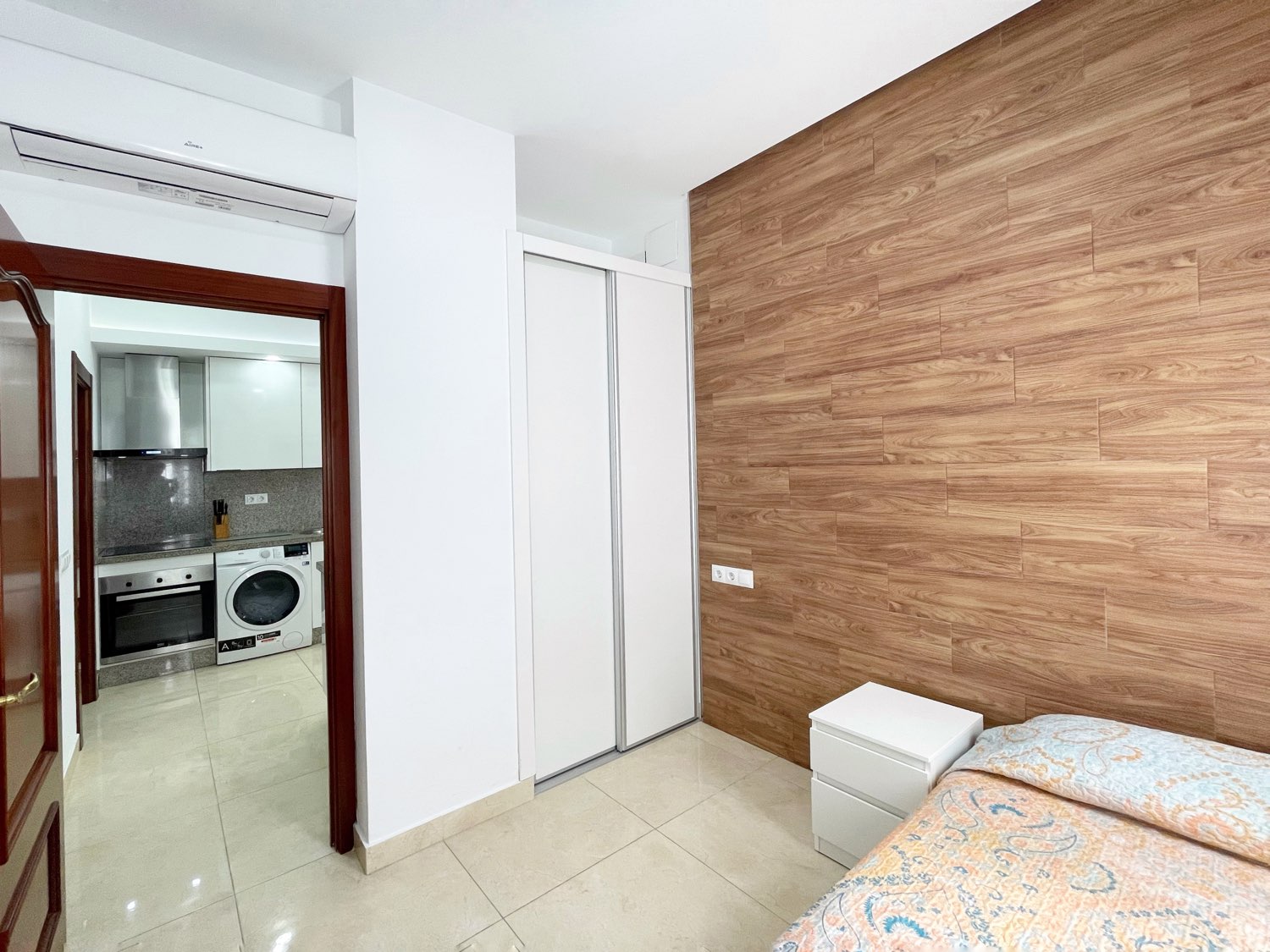 Bajo en Los Boliches