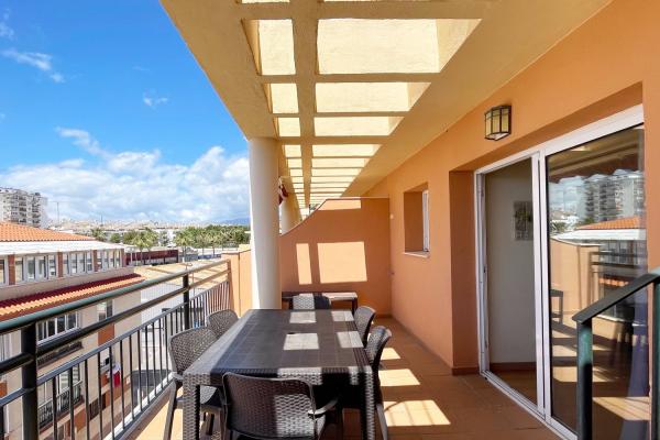 Penthouse for rent in Las Cañadas (Mijas)
