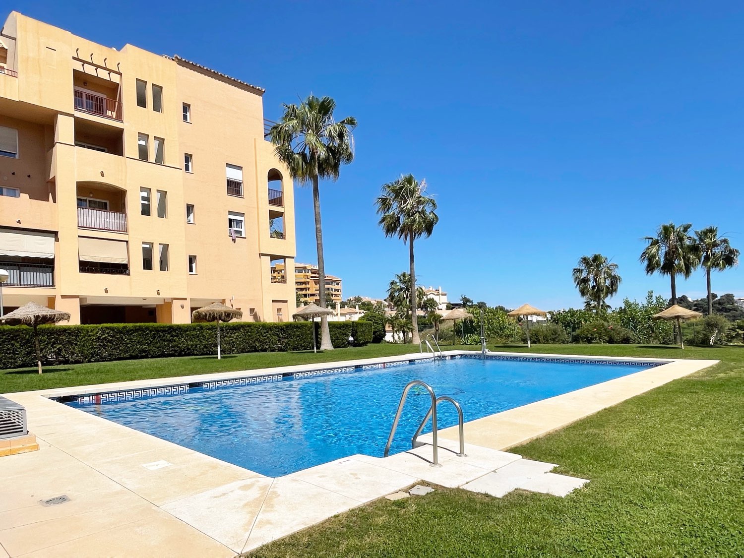 耳房 出租 在 Los Pacos (Fuengirola)