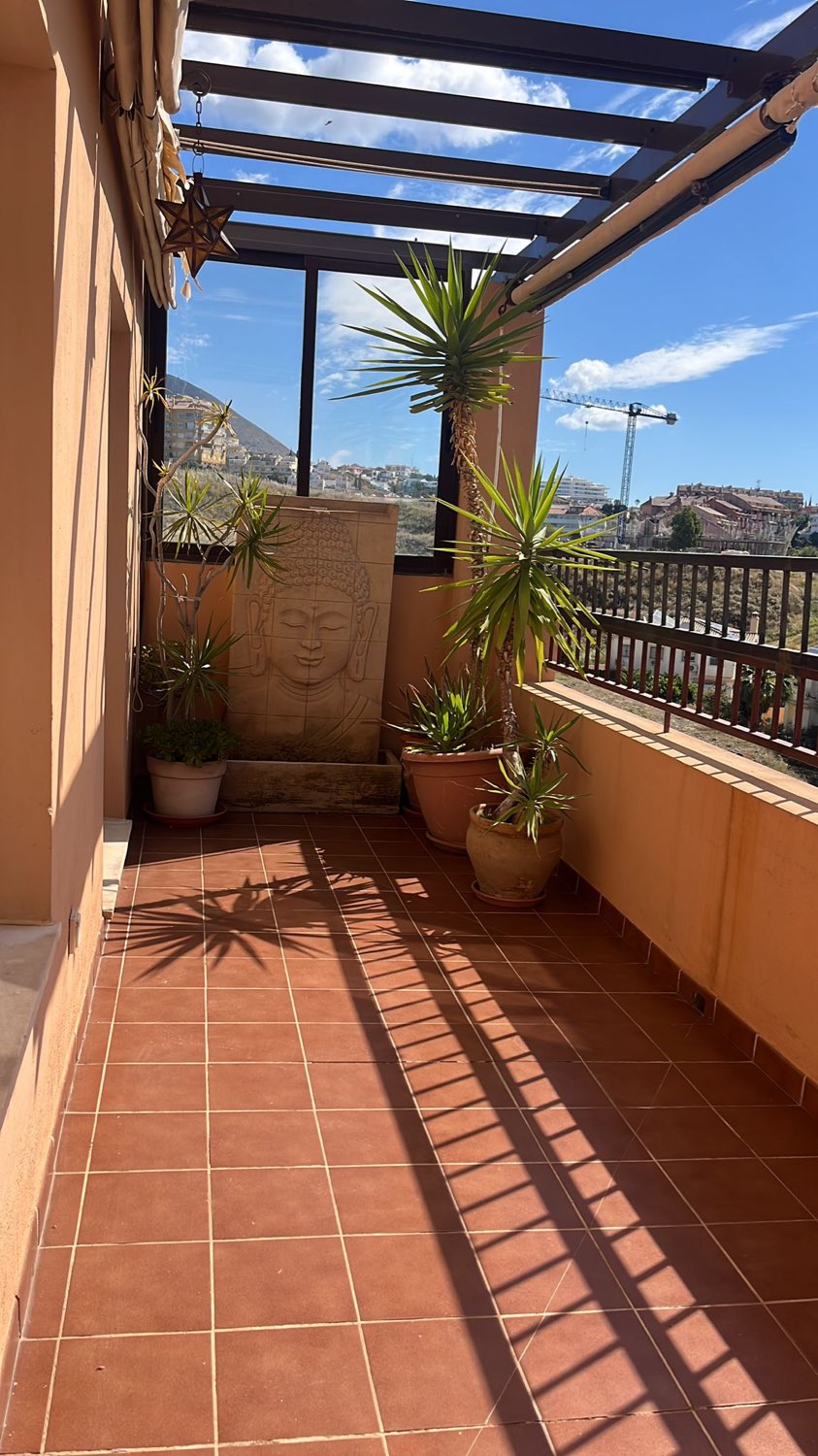 Kattohuoneisto vuokrattavissa Los Pacos (Fuengirola)
