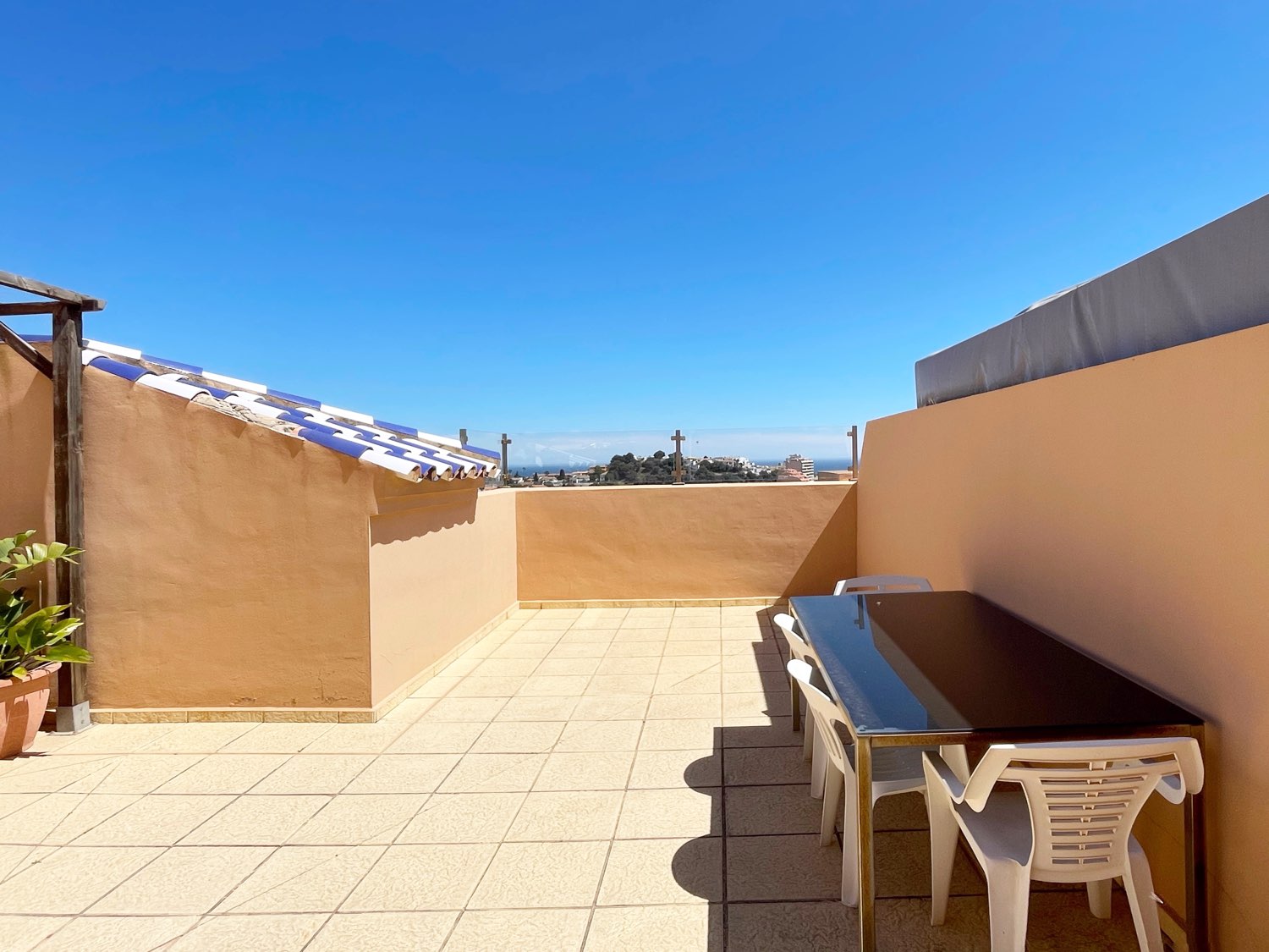 耳房 出租 在 Los Pacos (Fuengirola)