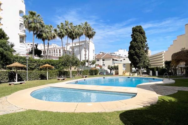 Piso Torreblanca, Piscina, 3 minutos andando de la playa