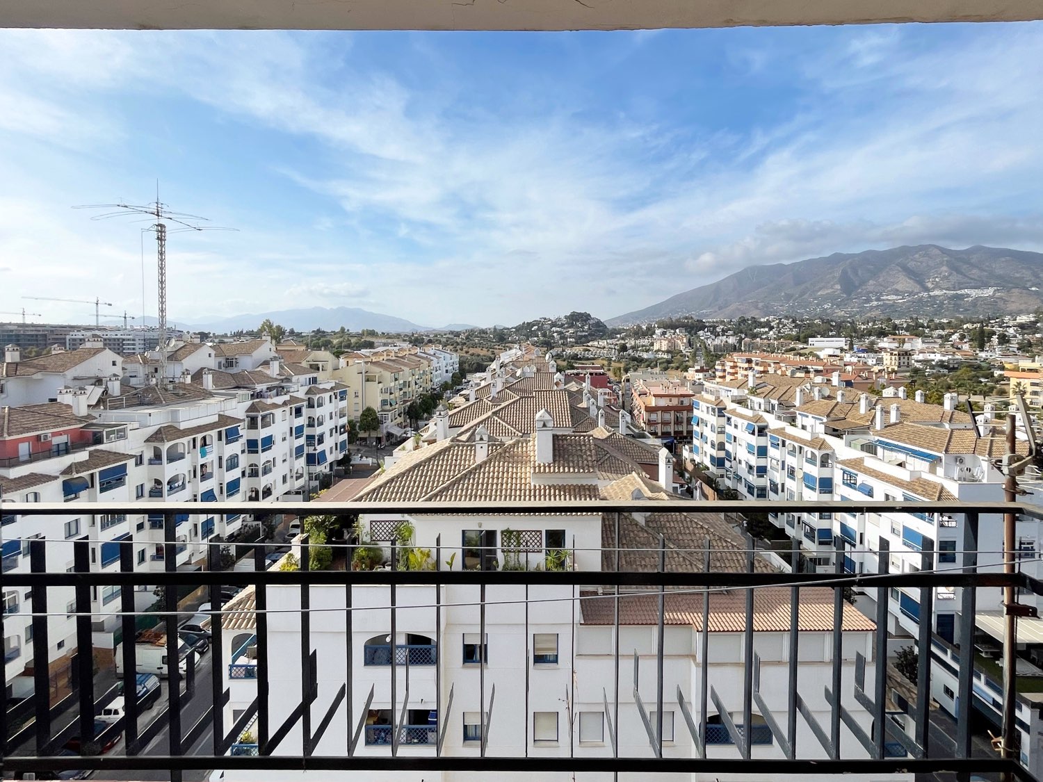 Huoneisto myynnissä Las Lagunas (Mijas)