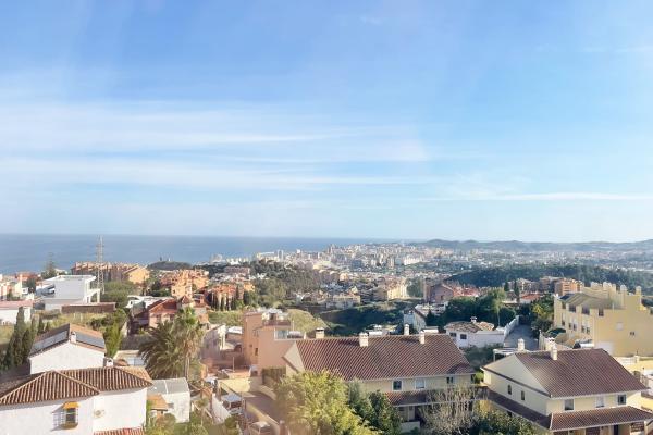 Piso Torreblanca, Completamente Renovado, Vistas Mar
