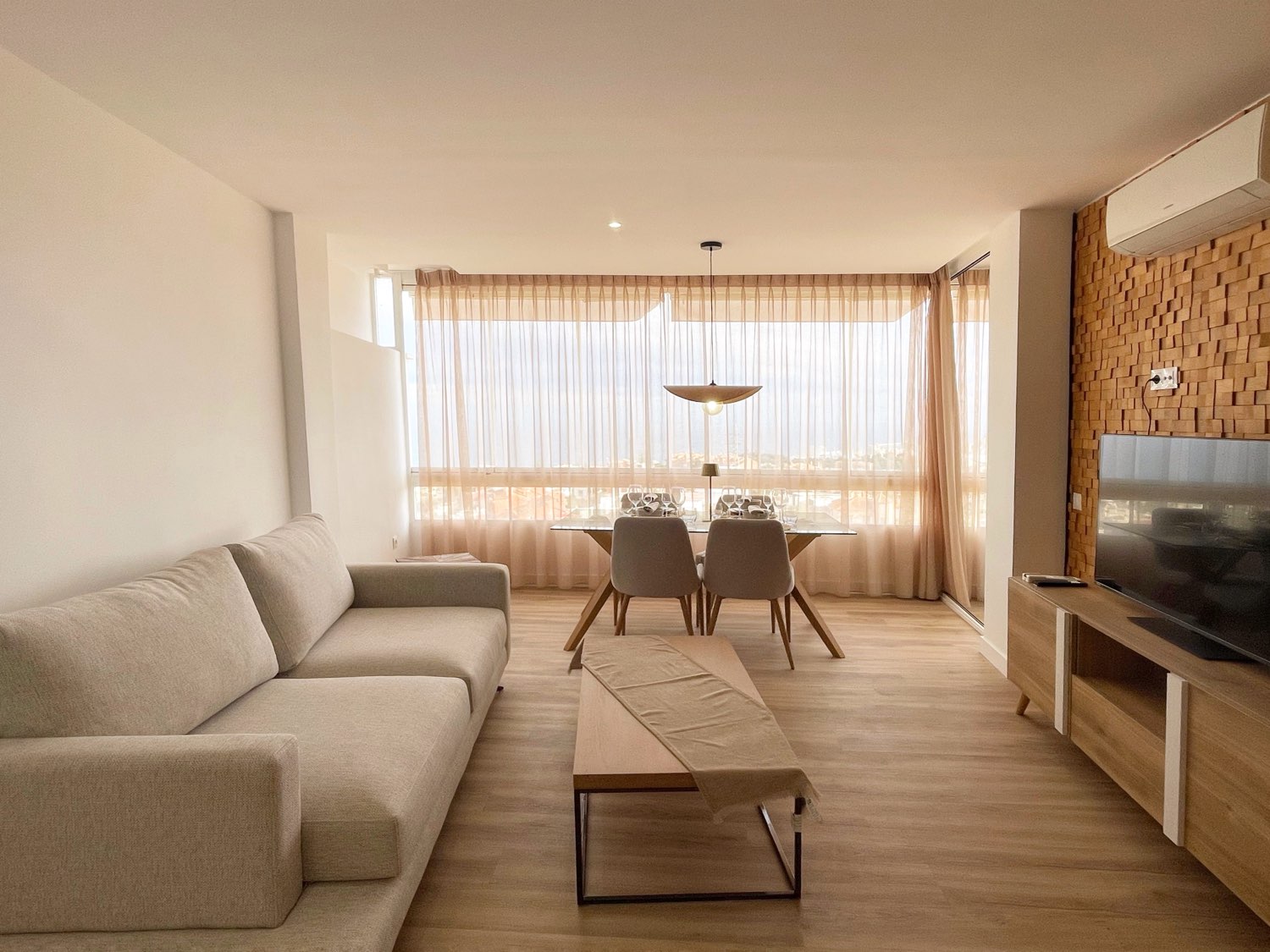 Piso Torreblanca, Completamente Renovado, Vistas Mar