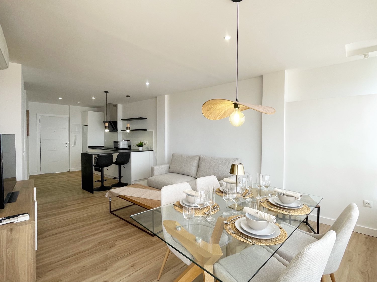 Piso Torreblanca, Completamente Renovado, Vistas Mar