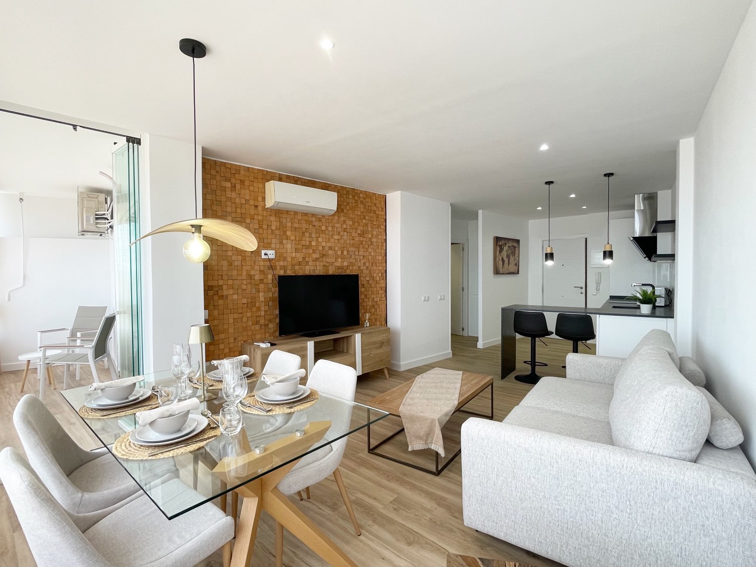 Piso Torreblanca, Completamente Renovado, Vistas Mar