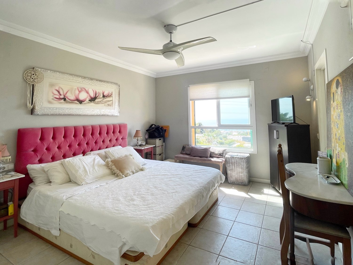 Chalet for sale in El Higuerón - Capellanía (Benalmádena)
