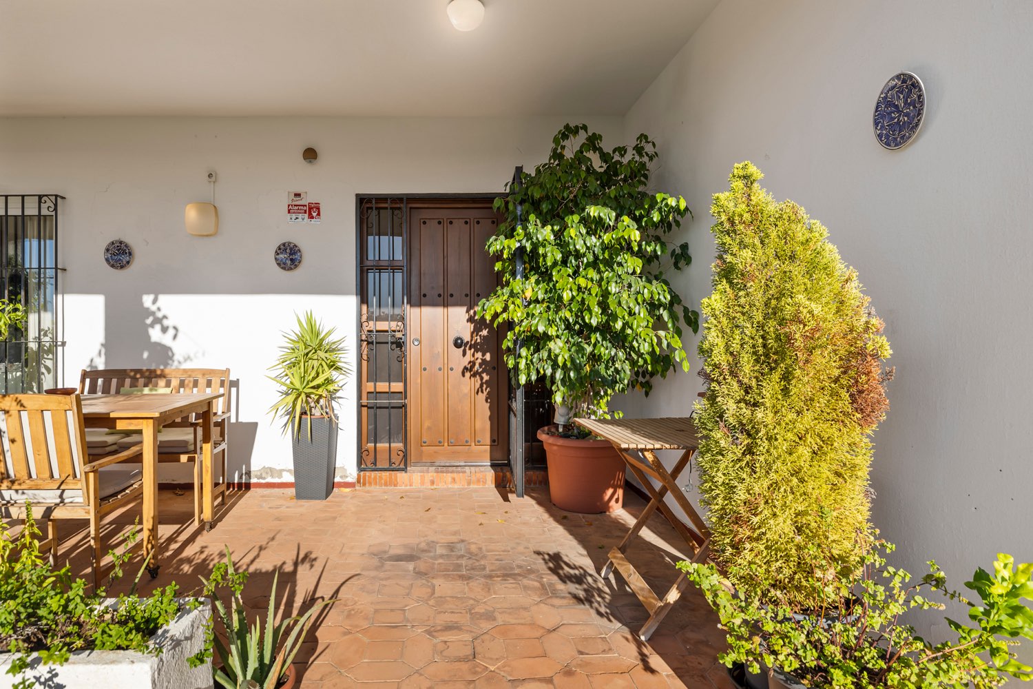 Villa independiente, piscina y jardín, 3 minutos de la playa, orientación oeste, terraza 58m2