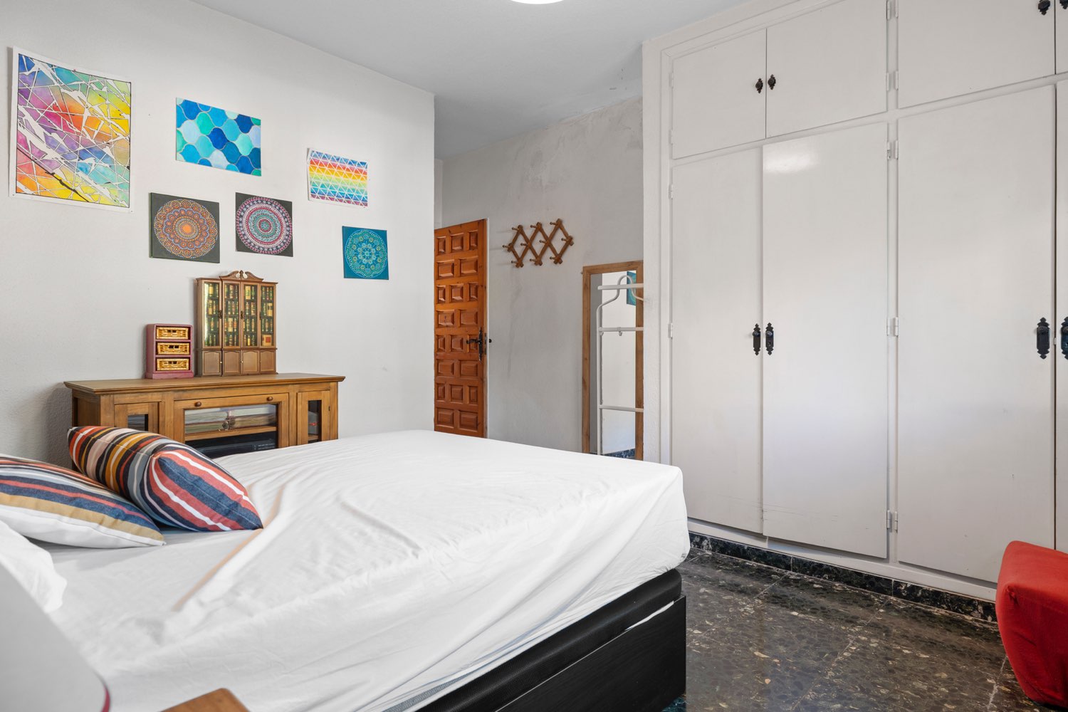 Villa independiente, piscina y jardín, 3 minutos de la playa, orientación oeste, terraza 58m2