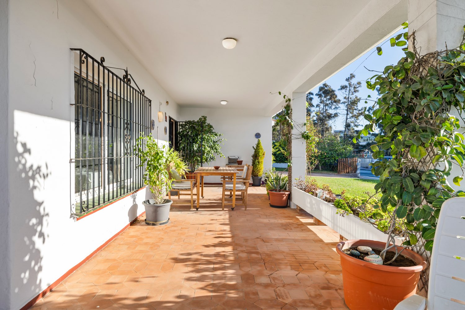 Villa independiente, piscina y jardín, 3 minutos de la playa, orientación oeste, terraza 58m2