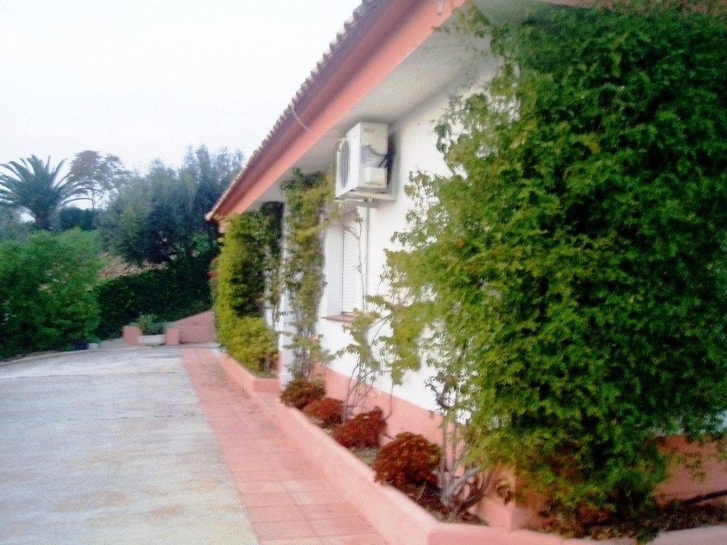 PARCELA EN VENTA, ENTRERRIOS CON 3 CASAS