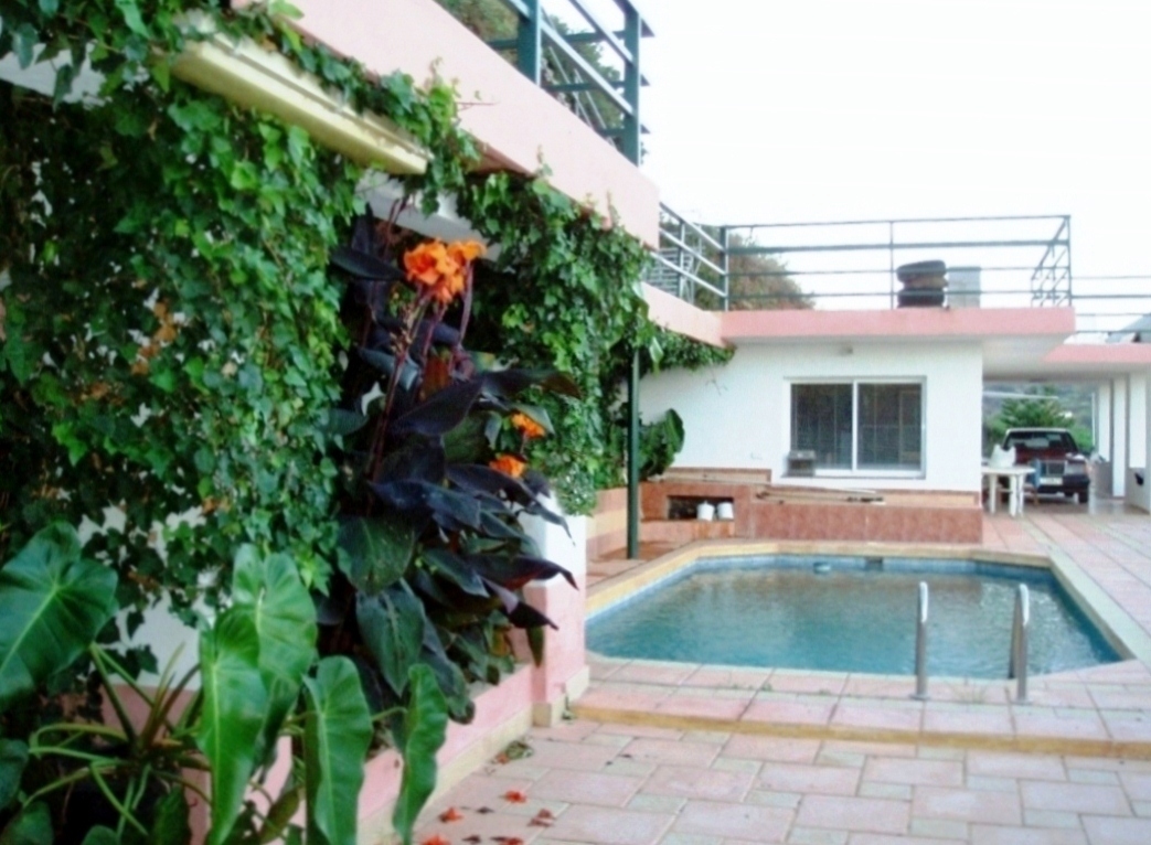 PARCELA EN VENTA, ENTRERRIOS CON 3 CASAS